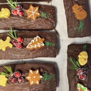 Święta 2025 - Piernik z bakaliami oblany czekoladą